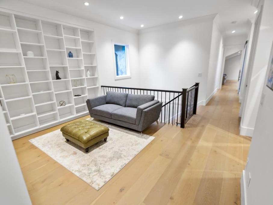 Вилла The Fernridge Estate: 5Bd Family Retreat! Лэнгли Экстерьер фото