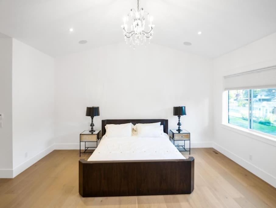 Вилла The Fernridge Estate: 5Bd Family Retreat! Лэнгли Экстерьер фото