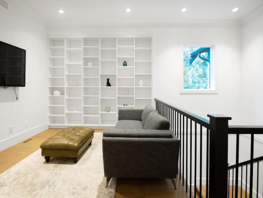 Вилла The Fernridge Estate: 5Bd Family Retreat! Лэнгли Экстерьер фото