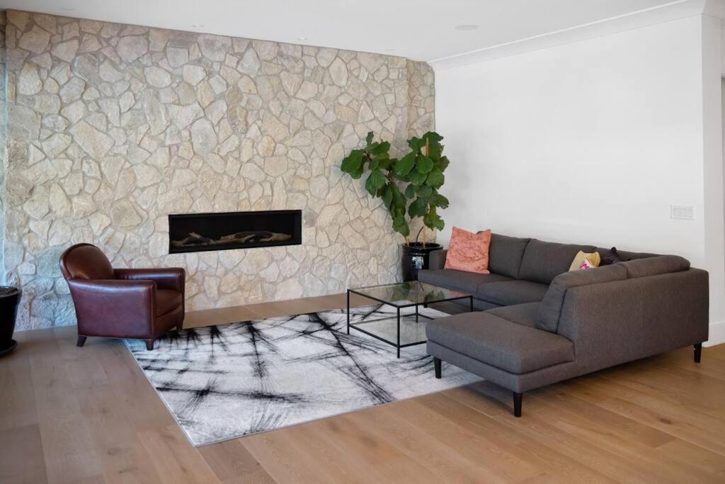 Вилла The Fernridge Estate: 5Bd Family Retreat! Лэнгли Экстерьер фото